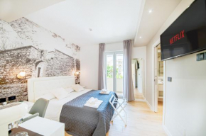 ELEONORE ELEGANT ROOM SUITE TORRES